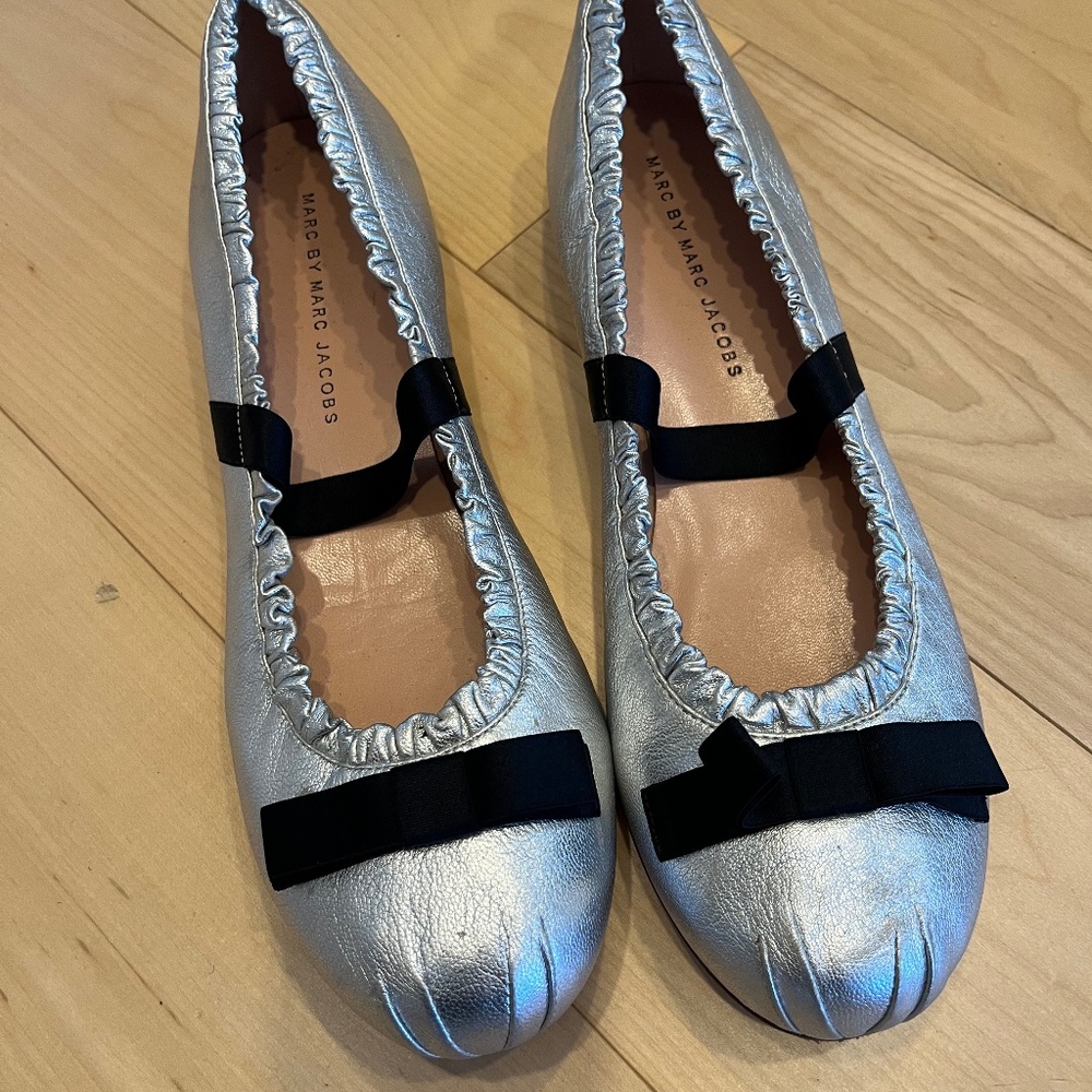 Marc by Marc Jacobs Leather Ballet Flats